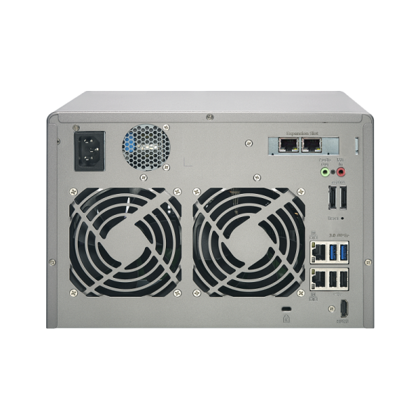 QNAP TS-670