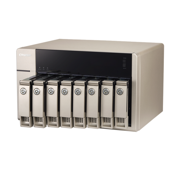 QNAP TVS-863